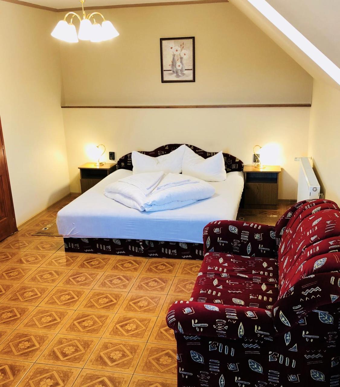 Szuts Panzio Bed & Breakfast Fertőrákos Dış mekan fotoğraf